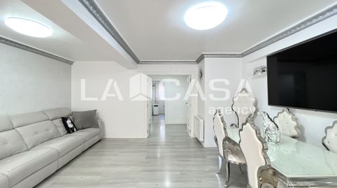 Foto 3 de Piso en venta en Llefià, Badalona