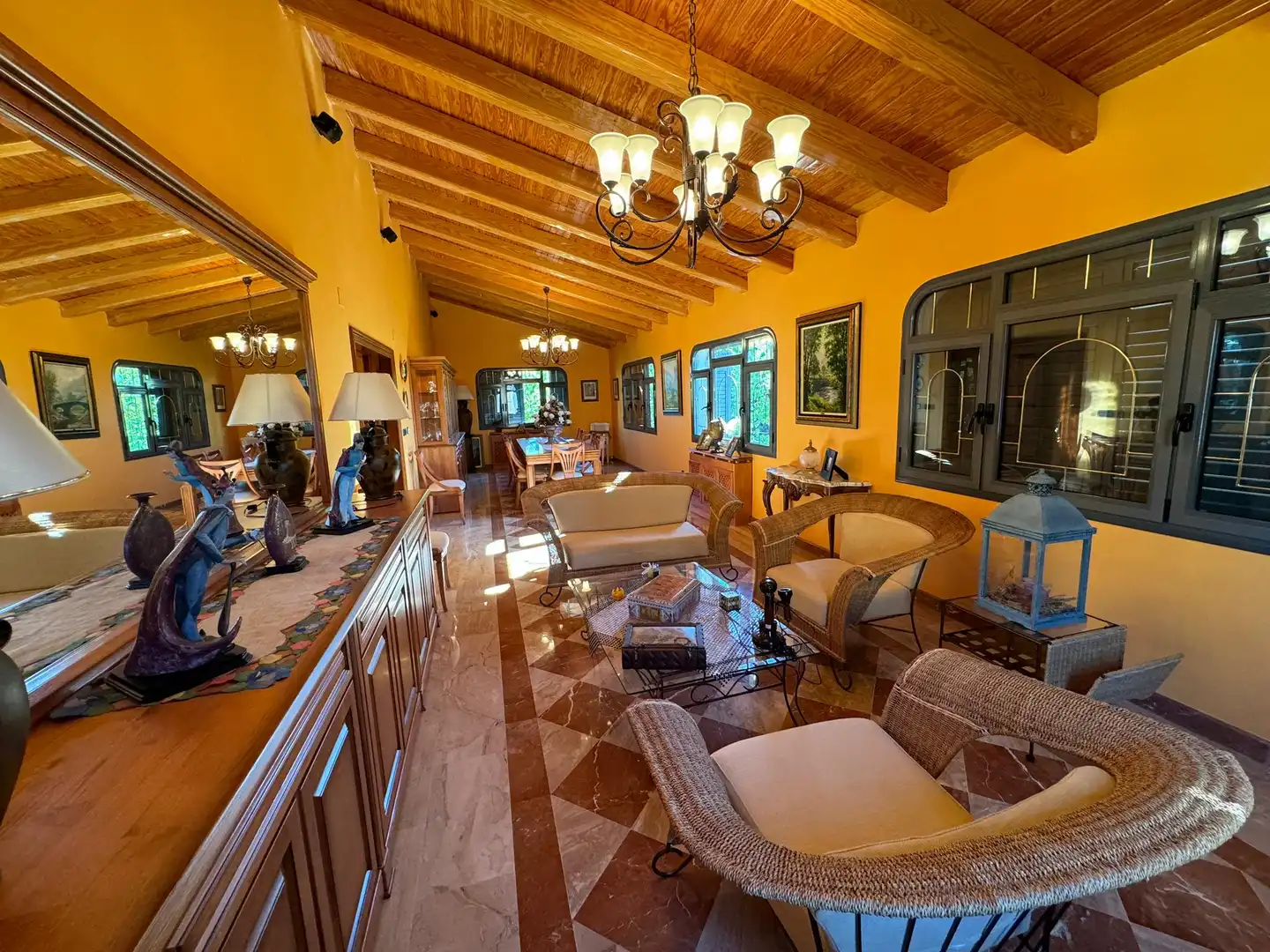 Living room of Houses for sale in Cacabelos  with Heating, Private garden and Parquet flooring