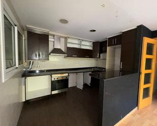 Flat for sale in Badalona - AV SANT SALVADOR, Llefià