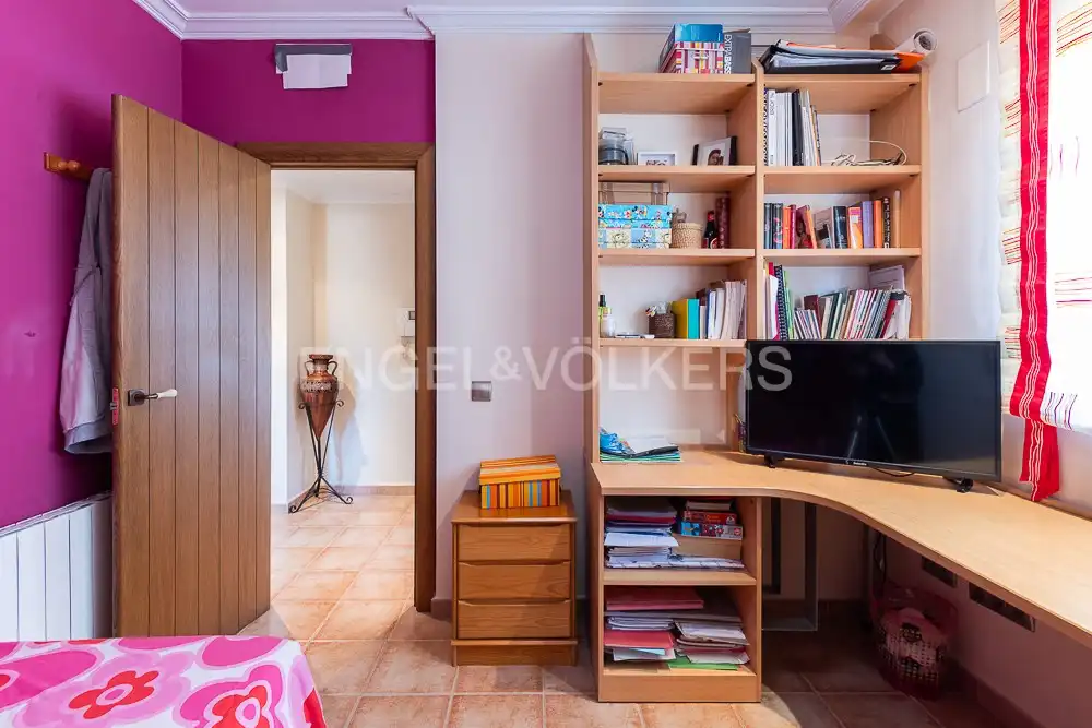 Sala de estar de Casa o chalet en venta en Náquera con Aire acondicionado, Calefacción y Jardín privado
