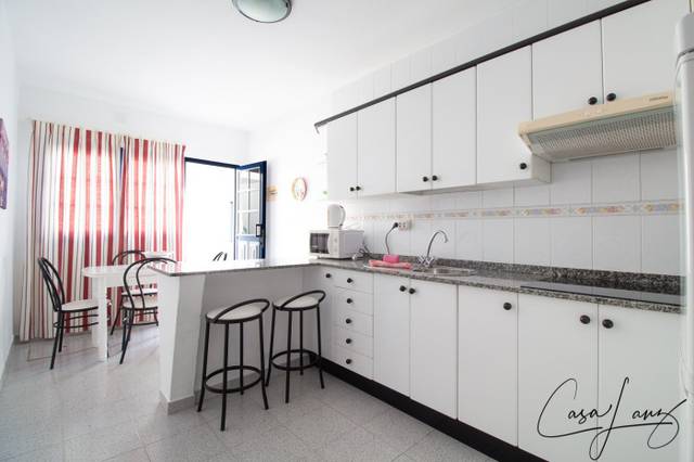 Casa-chalet en Venta en Orzola