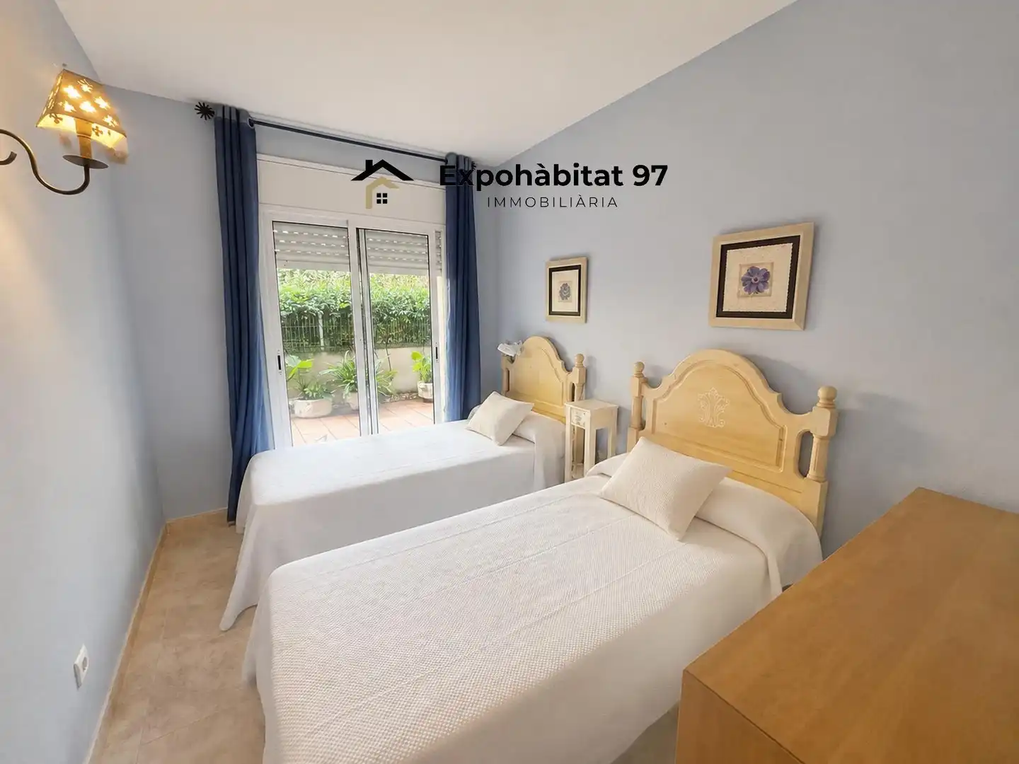 Dormitori de Apartament en venda en Salou amb Aire condicionat, Jardí privat i Terrassa