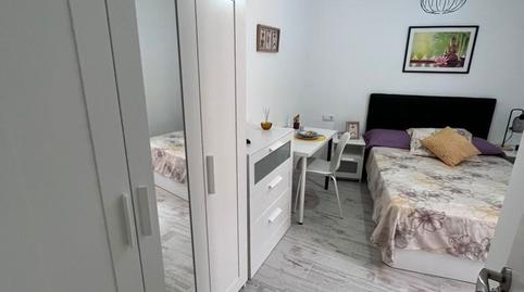 Foto 4 de Casa o chalet para compartir en Calle de Santa Barbara, 15, Zona La Ermita, Torrent