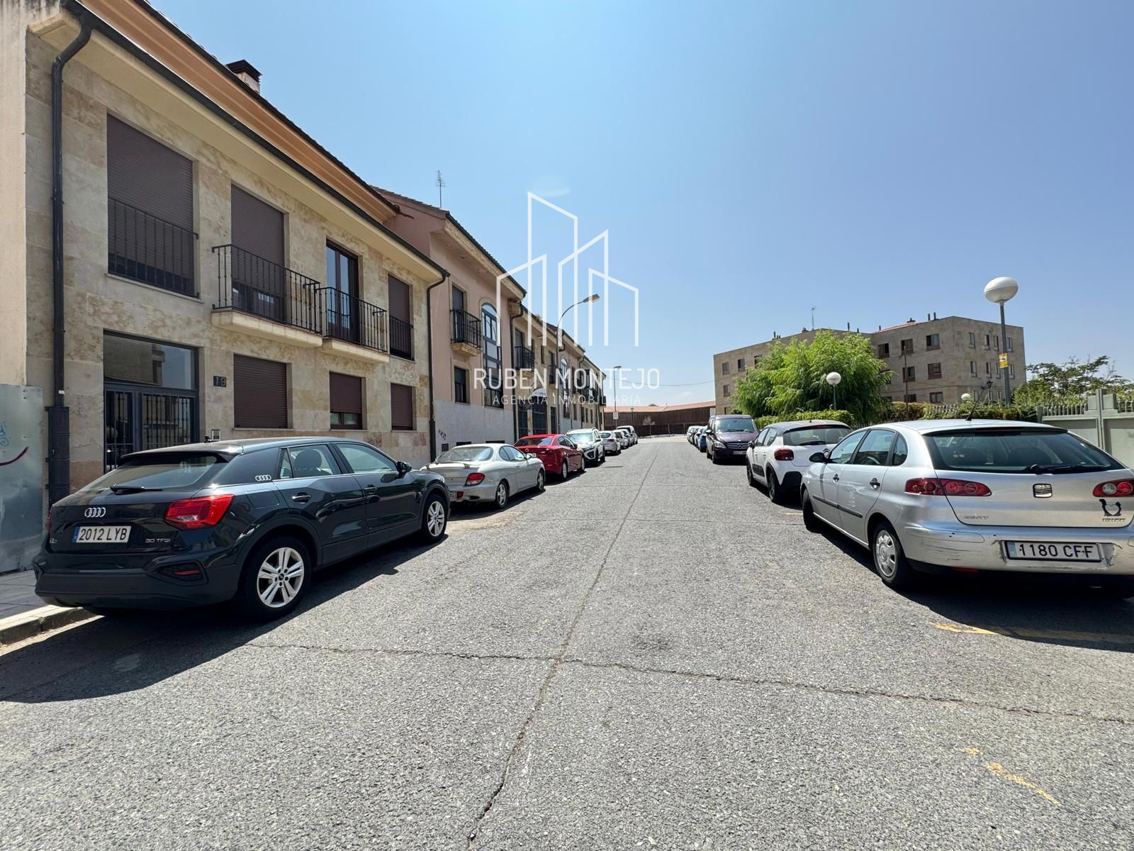 Vista exterior de Garatge en venda en Salamanca Capital