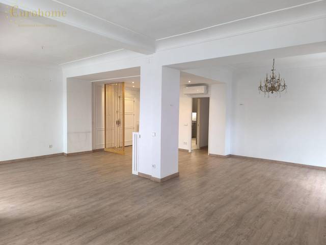 Piso en Venta en Hispanoamérica - Bernabéu