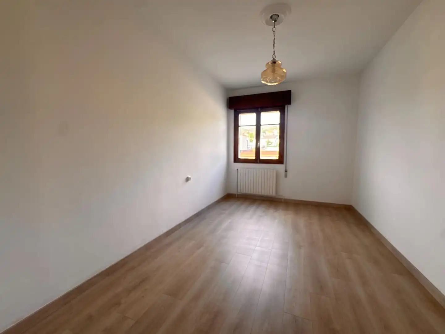 Habitación de Casa o chalet en venta en Verín con Calefacción, Jardín privado y Terraza