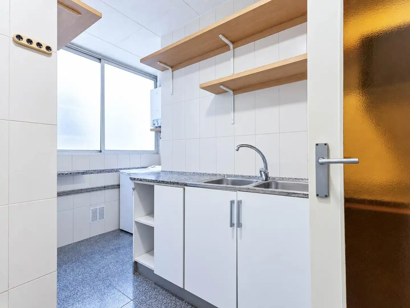 Flat with terrace for sale in CASP, imagen 6