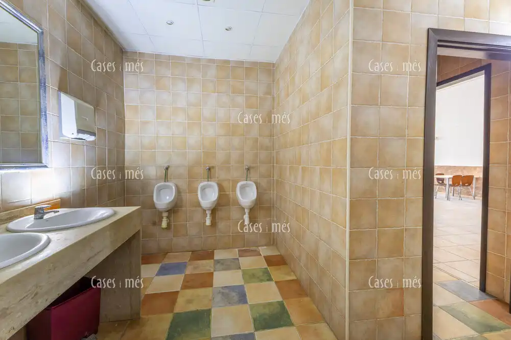 Bathroom of Industrial buildings for sale in Náquera