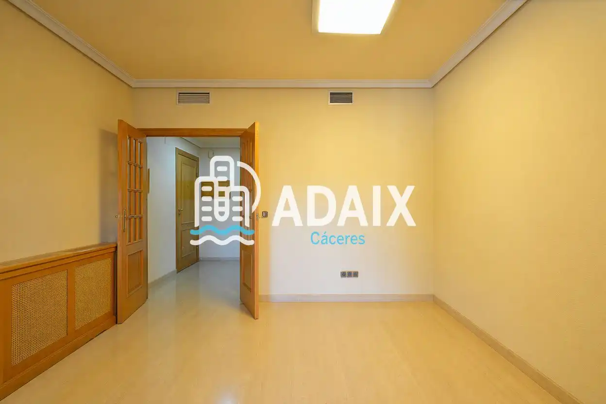 Appartamento con ascensore in vendita a C/ CLARA CAMPOAMOR, imagen 9