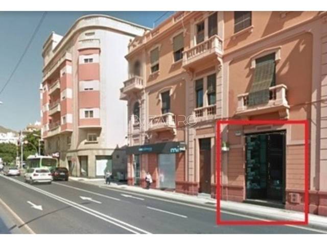 Local comercial en Alquiler en Calle Galcerán en Centro