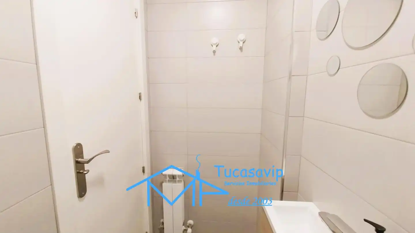 Baño de Planta baja en venta en La Adrada 