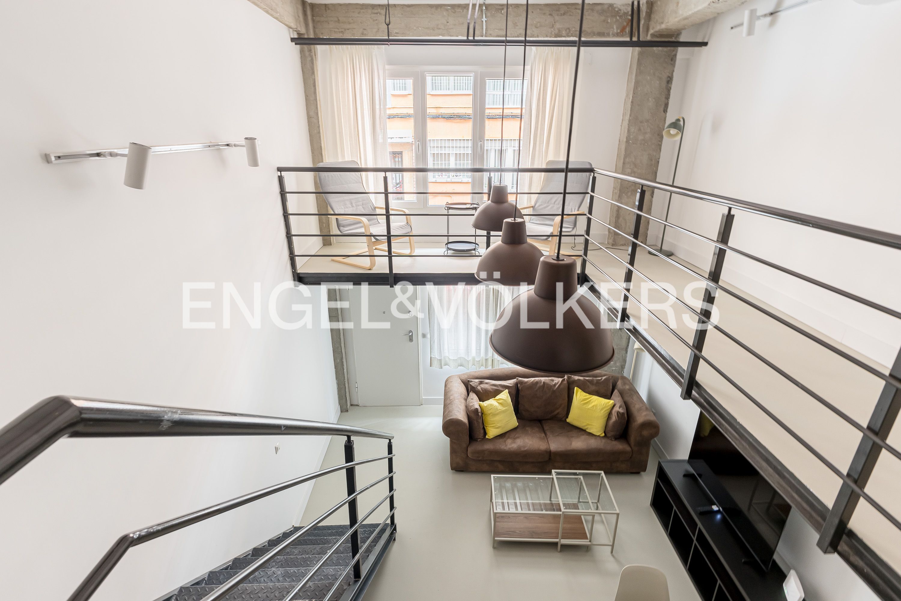 Exterior view of Apartment to rent in  Madrid Capital  with Air Conditioner, Heating and Furnished