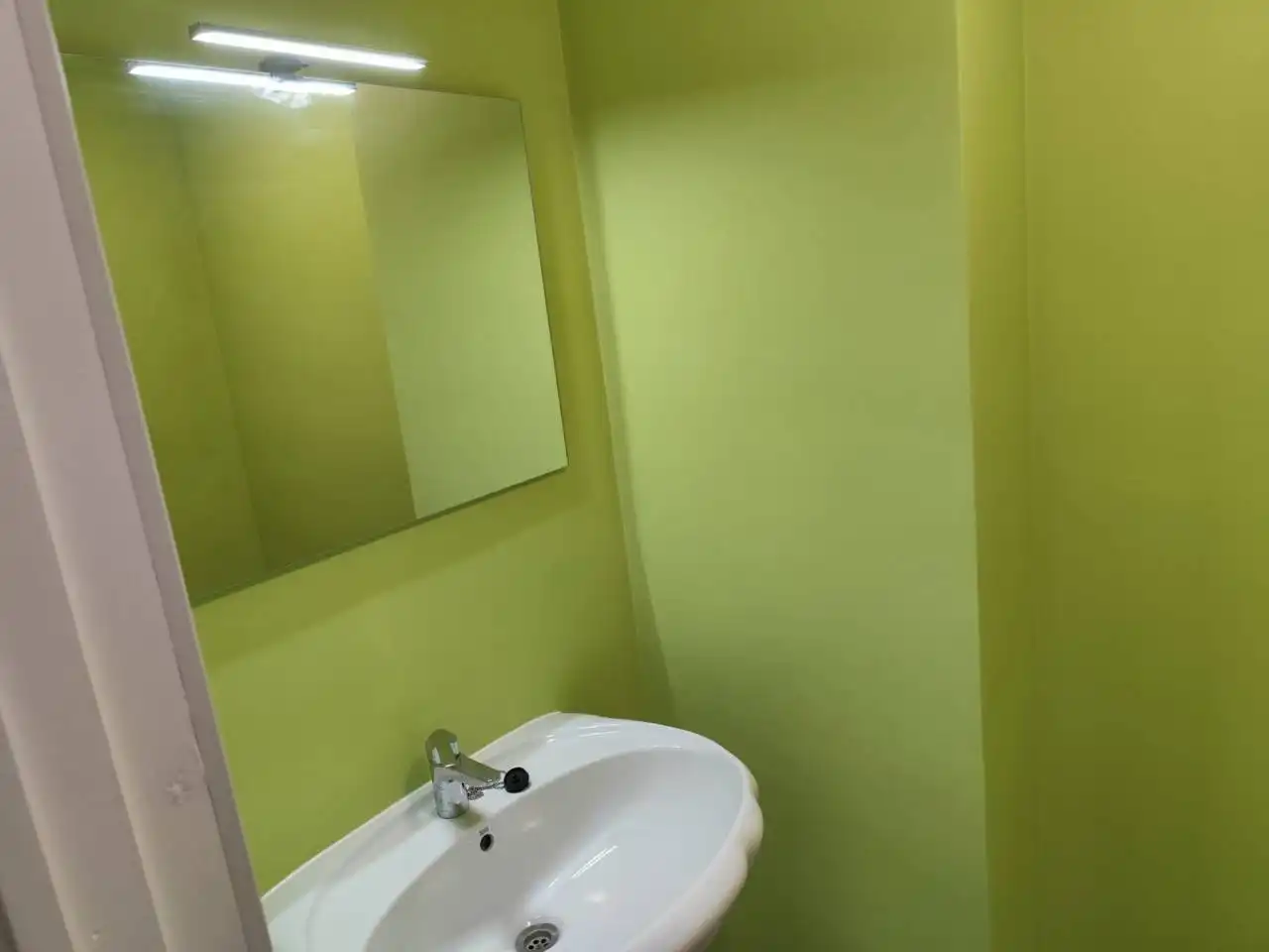 Bathroom of Attic for rent in El Campello  with Air Conditioner, Terrace and Storage room