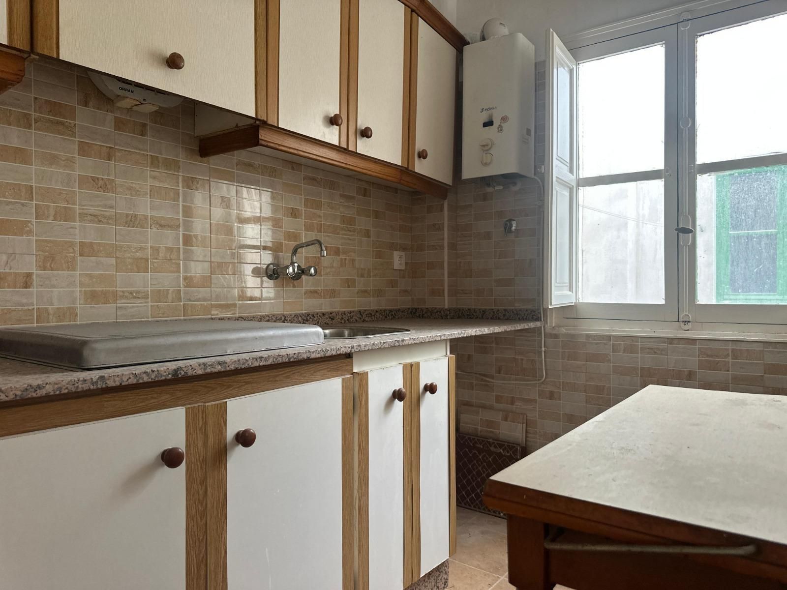 Cuina de Apartament en venda en Alicante / Alacant