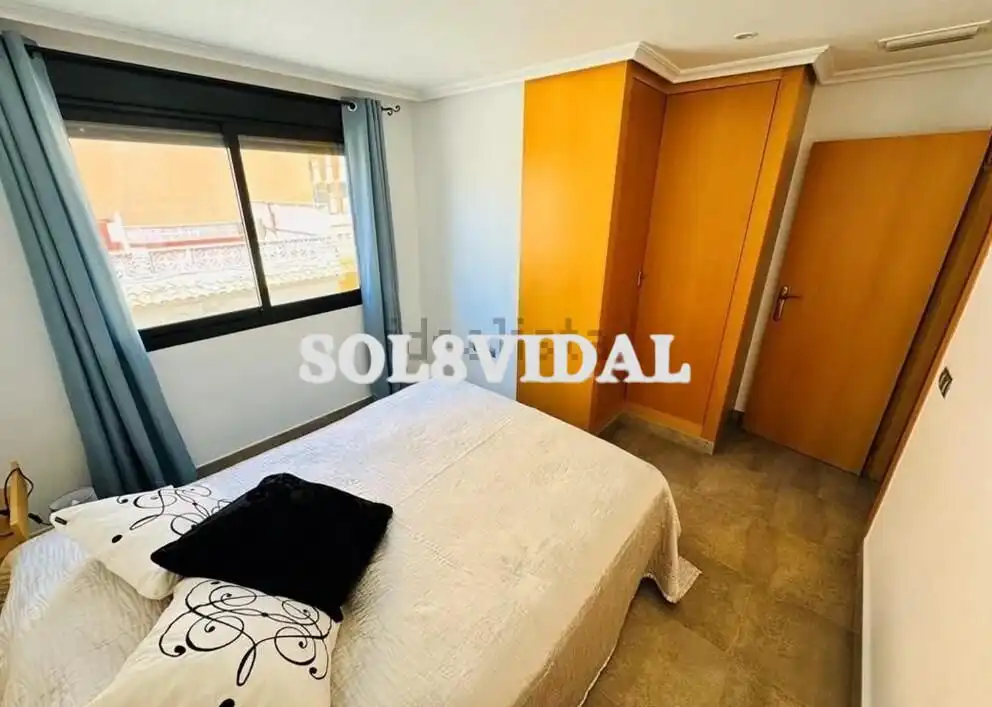 Bedroom of Flat for sale in Torrevieja  with Air Conditioner, Private garden and Furnished