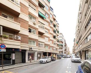 Exterior view of Flat for sale in  Granada Capital  with Terrace and Balcony