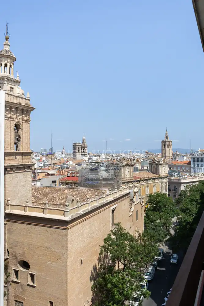 Vista exterior de Piso en venta en Valencia con Aire acondicionado, Calefacción y Parquet
