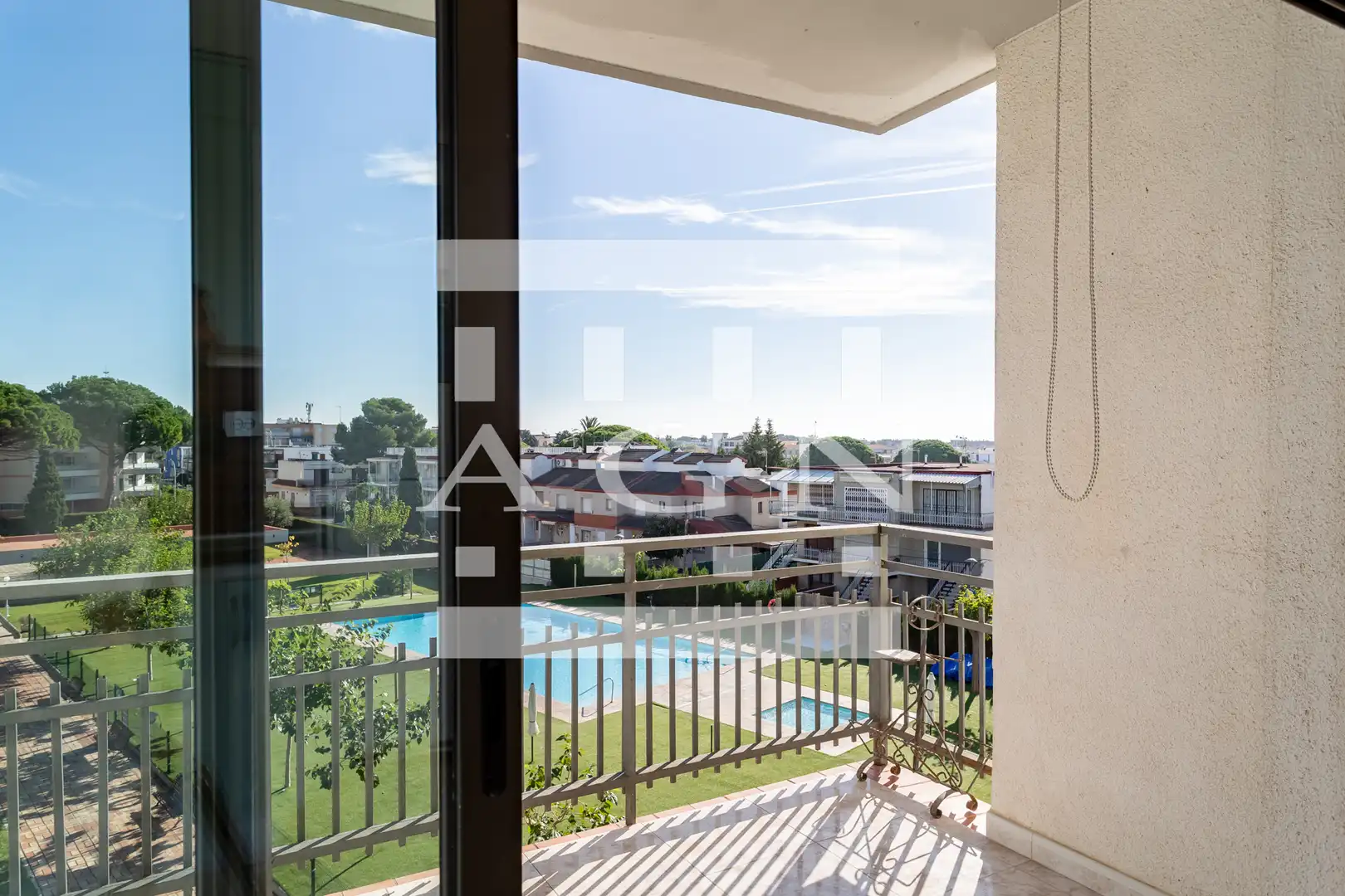 Terraza de Piso en venta en Cambrils con Calefacción, Terraza y Amueblado