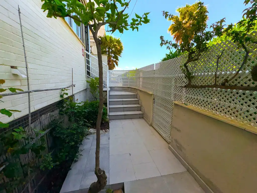 Terrassa de Apartament en venda en Dénia amb Aire condicionat, Jardí privat i Terrassa