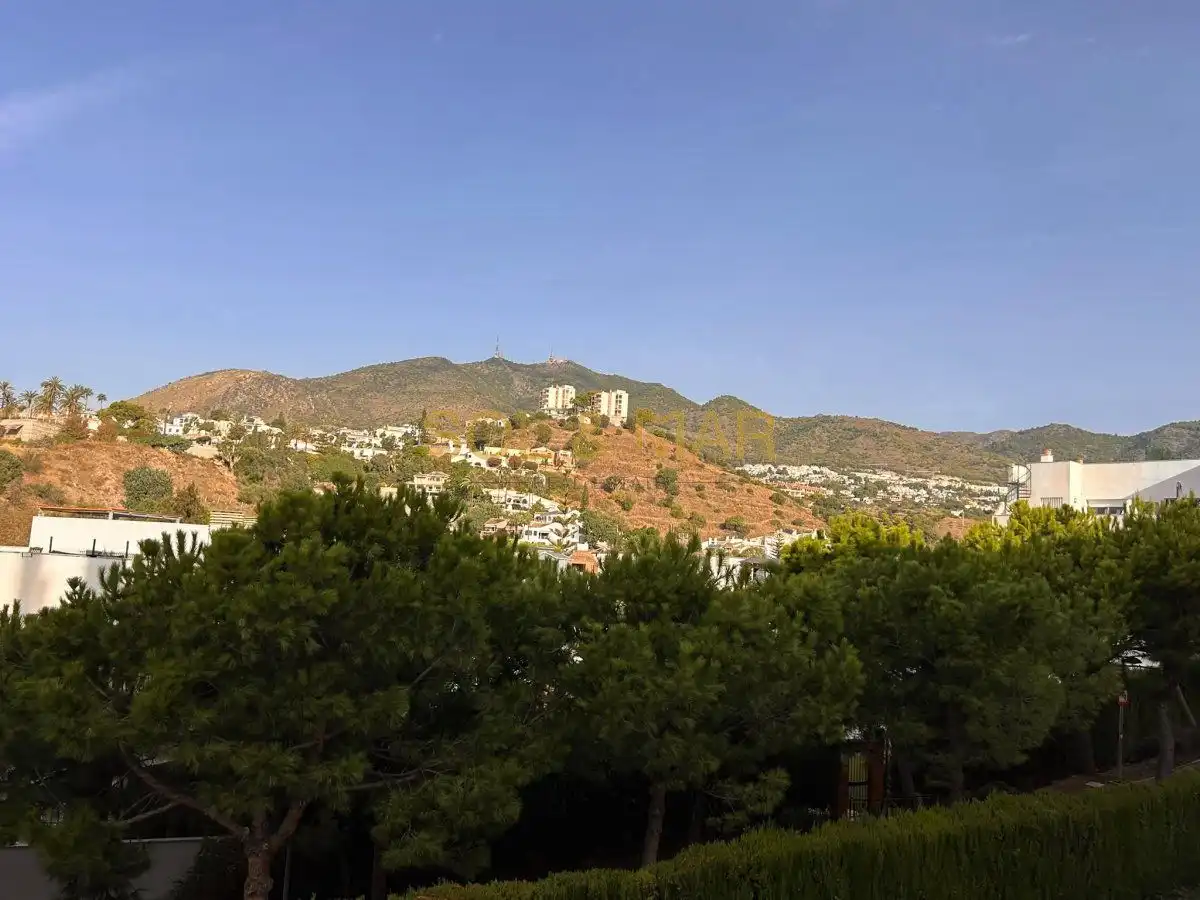 Exterior view of Apartments for sale in Benalmádena  with Air Conditioner, Heating and Furnished