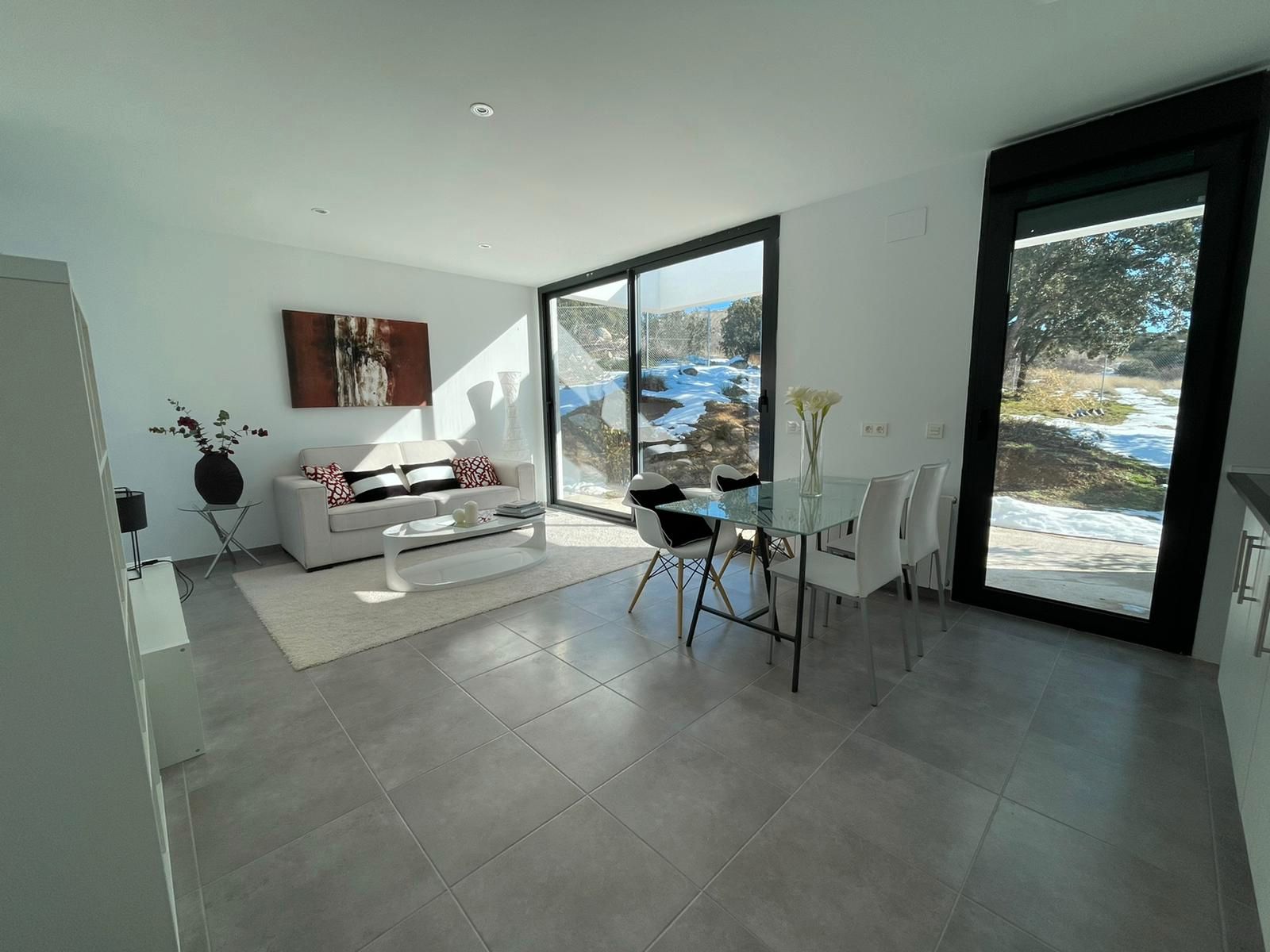 Living room of Single-family semi-detached for sale in Vegas de Matute  with Heating, Private garden and Oven