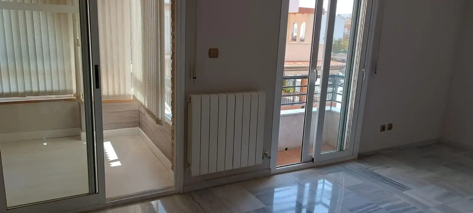 Casa adosada en venda a Maracena