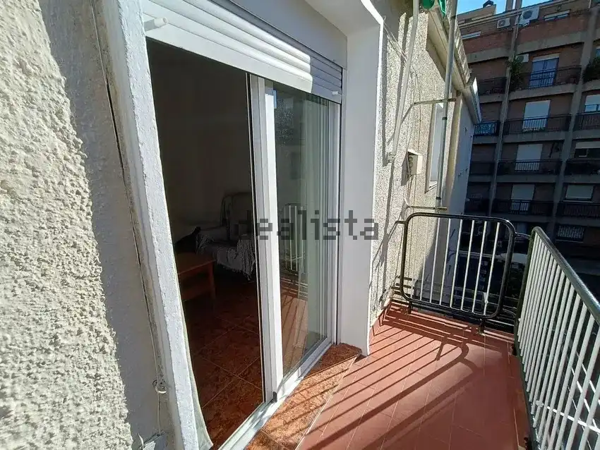 Flat with terrace to rent in Beiro, imagen 6