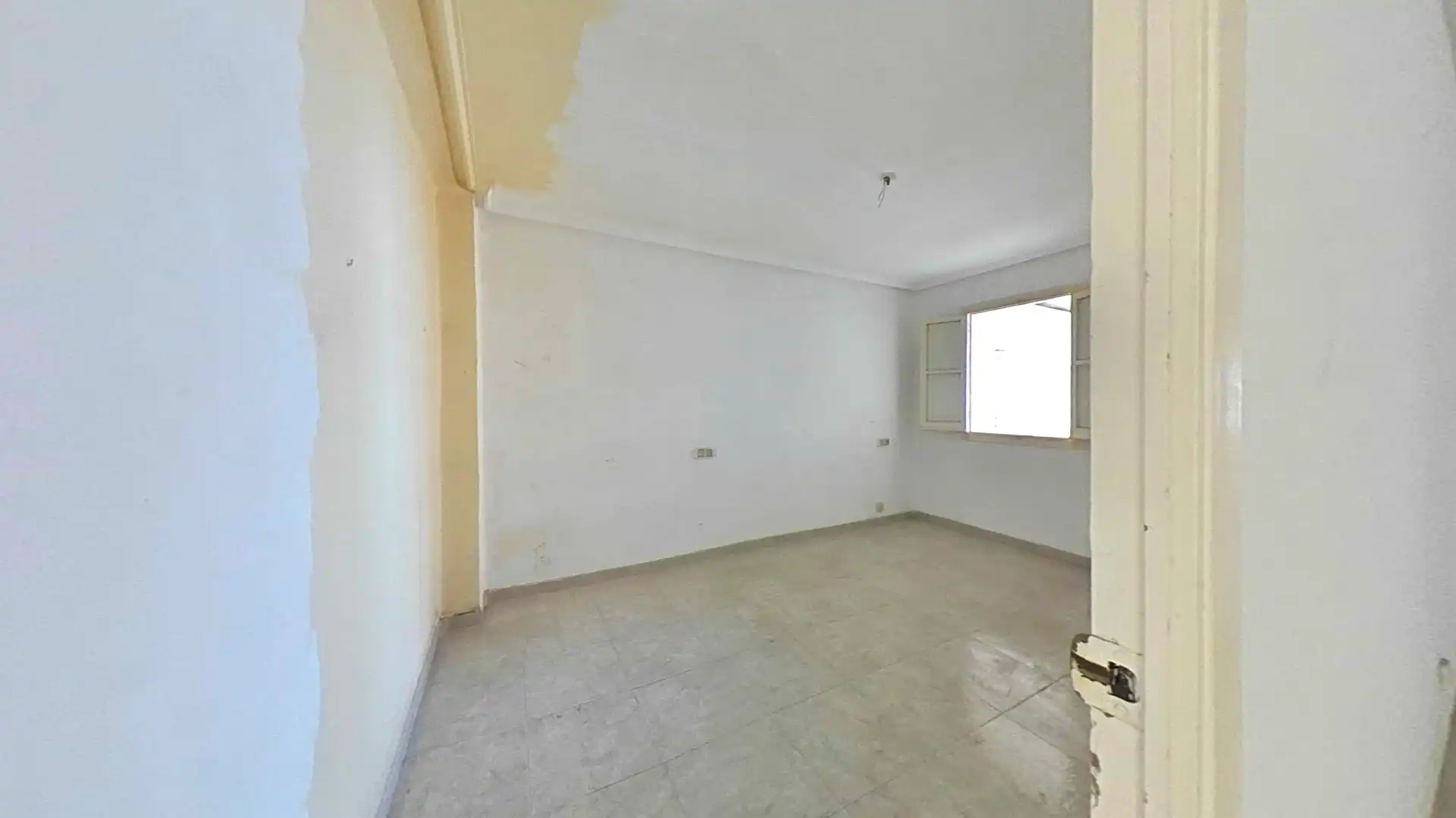 Bedroom of Apartments for sale in Elche / Elx