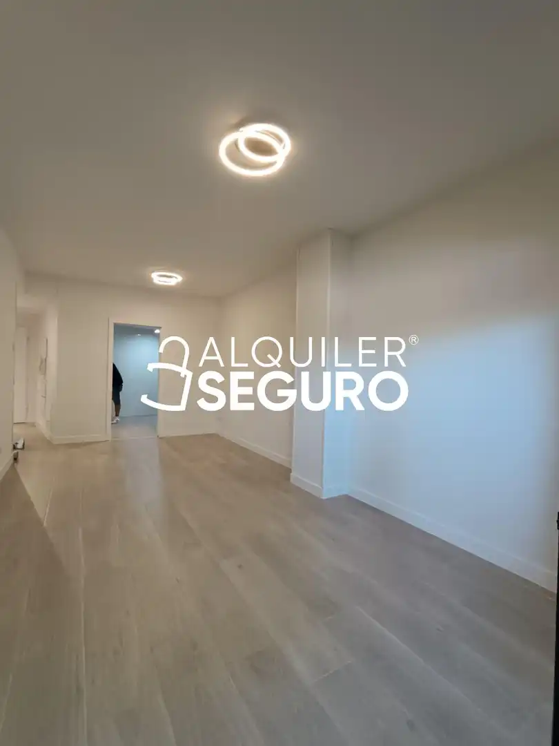 Wohnung zur Miete in Valdemoro mit Heizung, Terrasse und Abstellraum