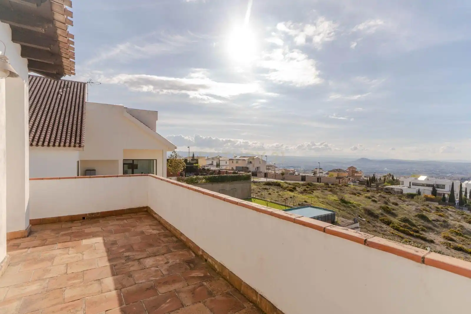 Vista exterior de Casa o chalet en venta en La Zubia con Aire acondicionado, Jardín privado y Trastero