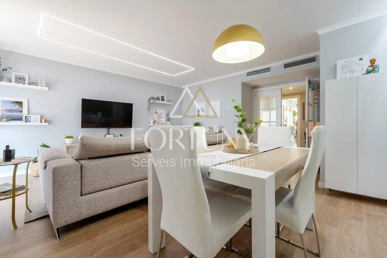Sala de estar de Piso en venta en Reus con Piscina comunitaria