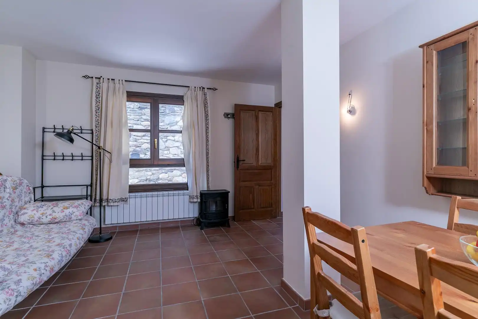 Country homes for sale in Sahún