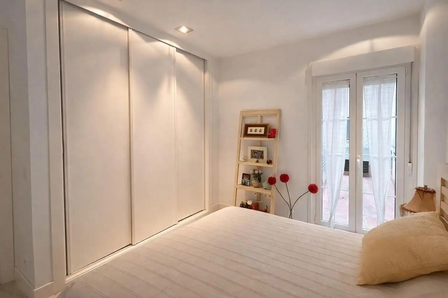 Habitación de Piso en venta en León Capital  con Calefacción, Terraza y Trastero