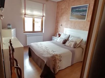 Bedroom of Flat for sale in Langreo