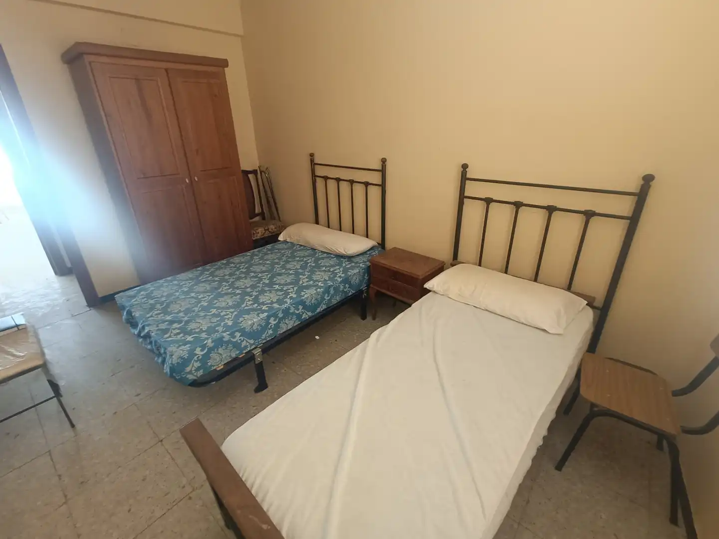 Habitación de Edificio en venta en Tembleque