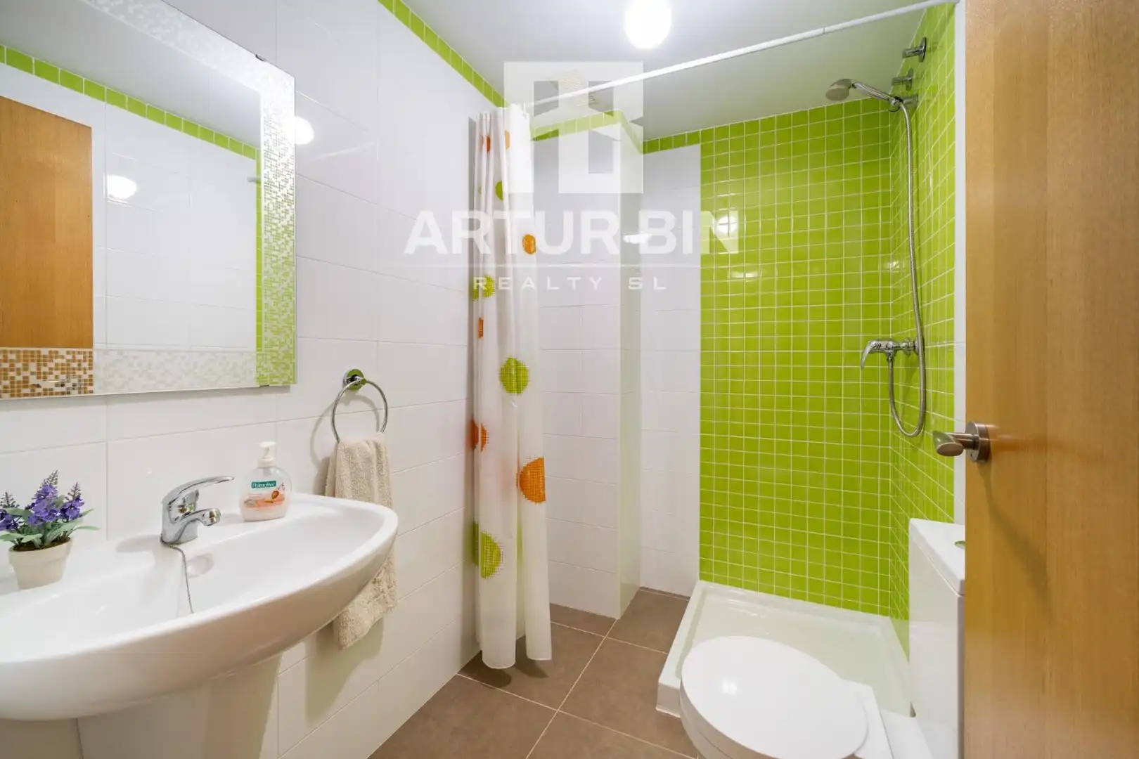 Baño de Casa adosada en venta en Alzira con Aire acondicionado, Calefacción y Terraza