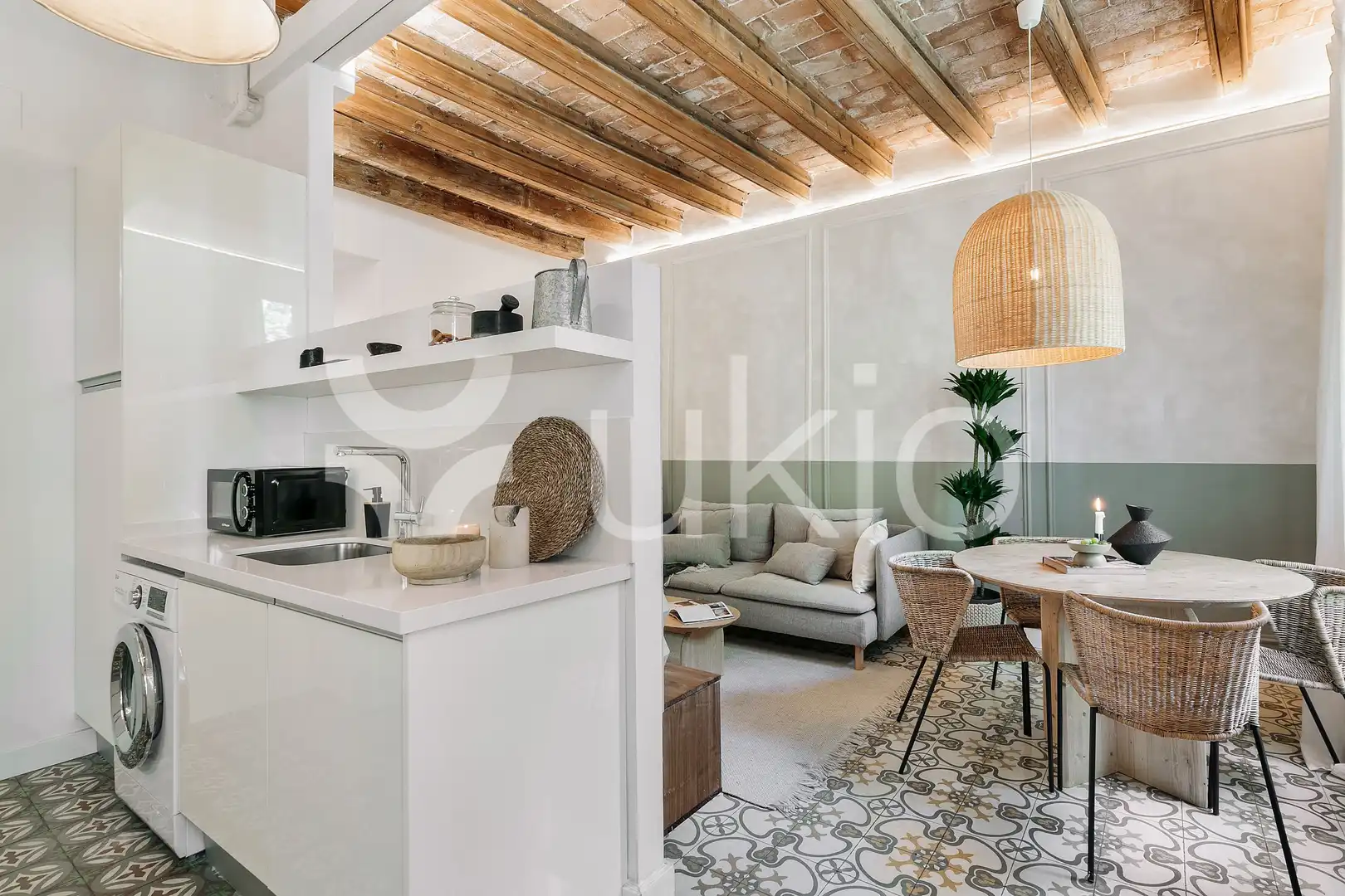 Sala de estar de Apartamento de alquiler en Barcelona con Aire acondicionado, Calefacción y Terraza