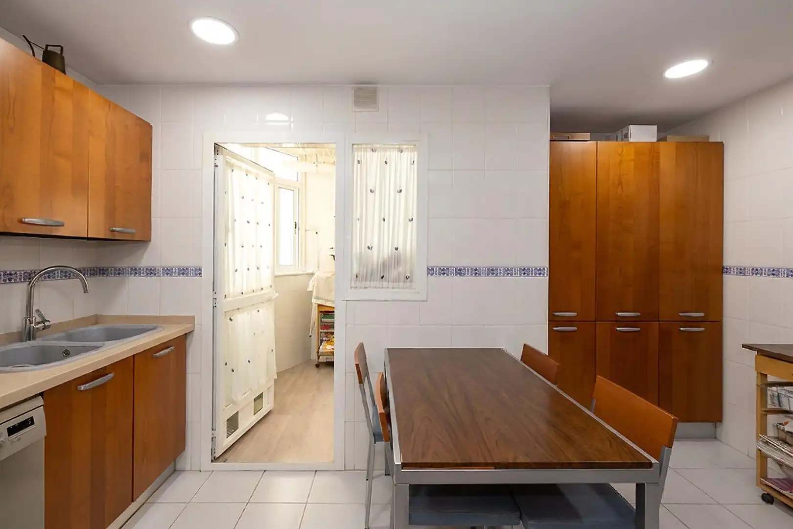 Cuina de Pis en venda en Málaga amb Aire condicionat, Calefacció i Jardí privat