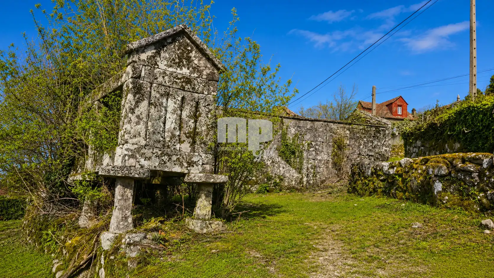 Casa rústica amb jardí en venda a Praza Igrexa, imagen 3