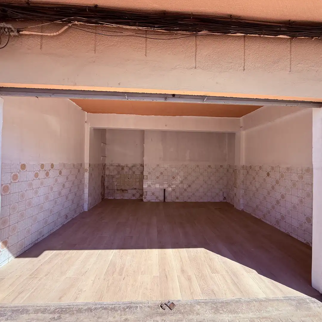 Local en venta en Paterna