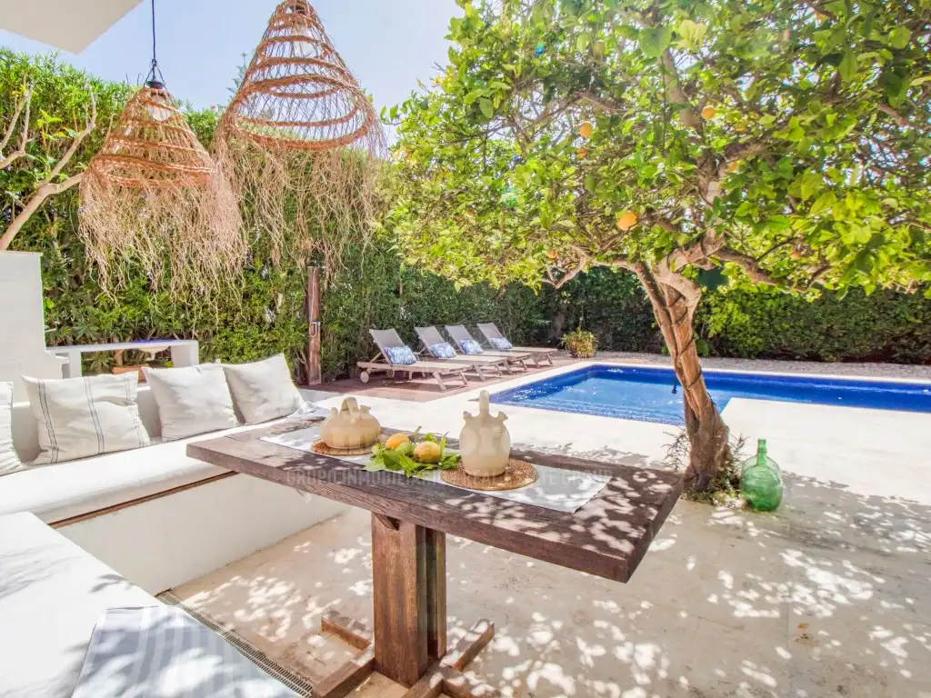 Casa amb piscina en venda a Santa Anna - Sol de l'Est