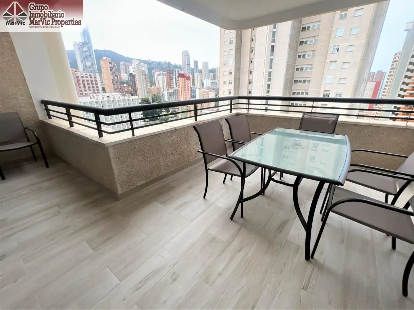 Terrace of Flat for rent in Benidorm  with Air Conditioner, Terrace and Furnished
