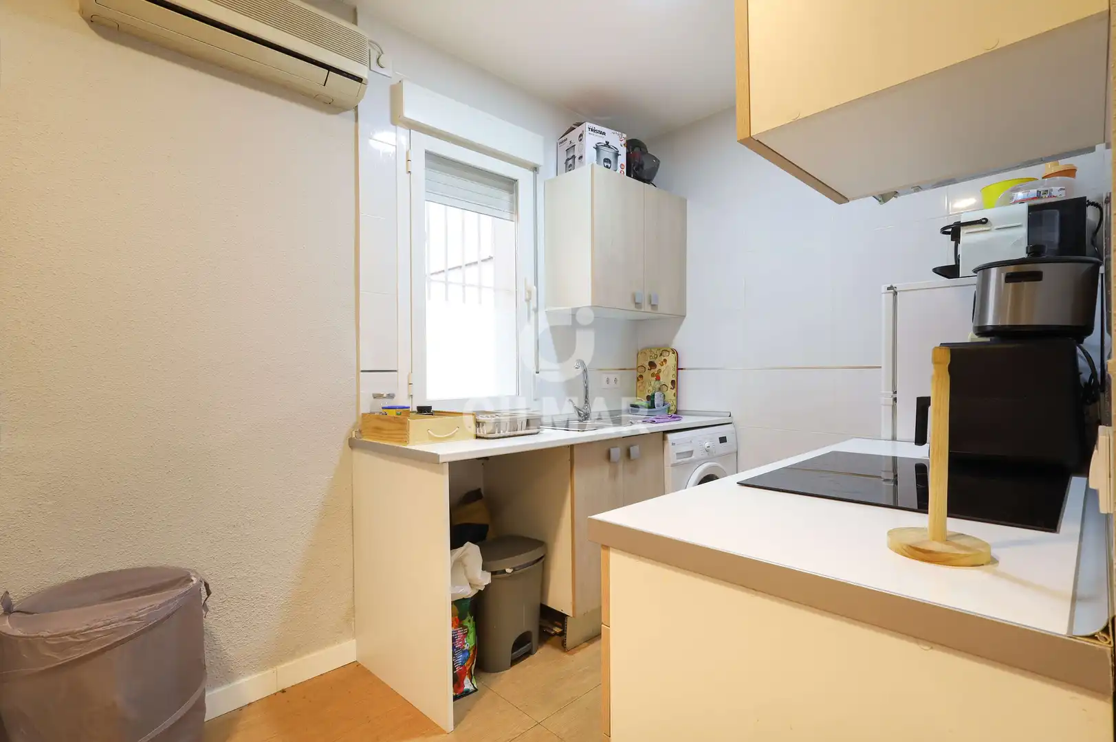 Cocina de Piso en venta en Madrid con Calefacción