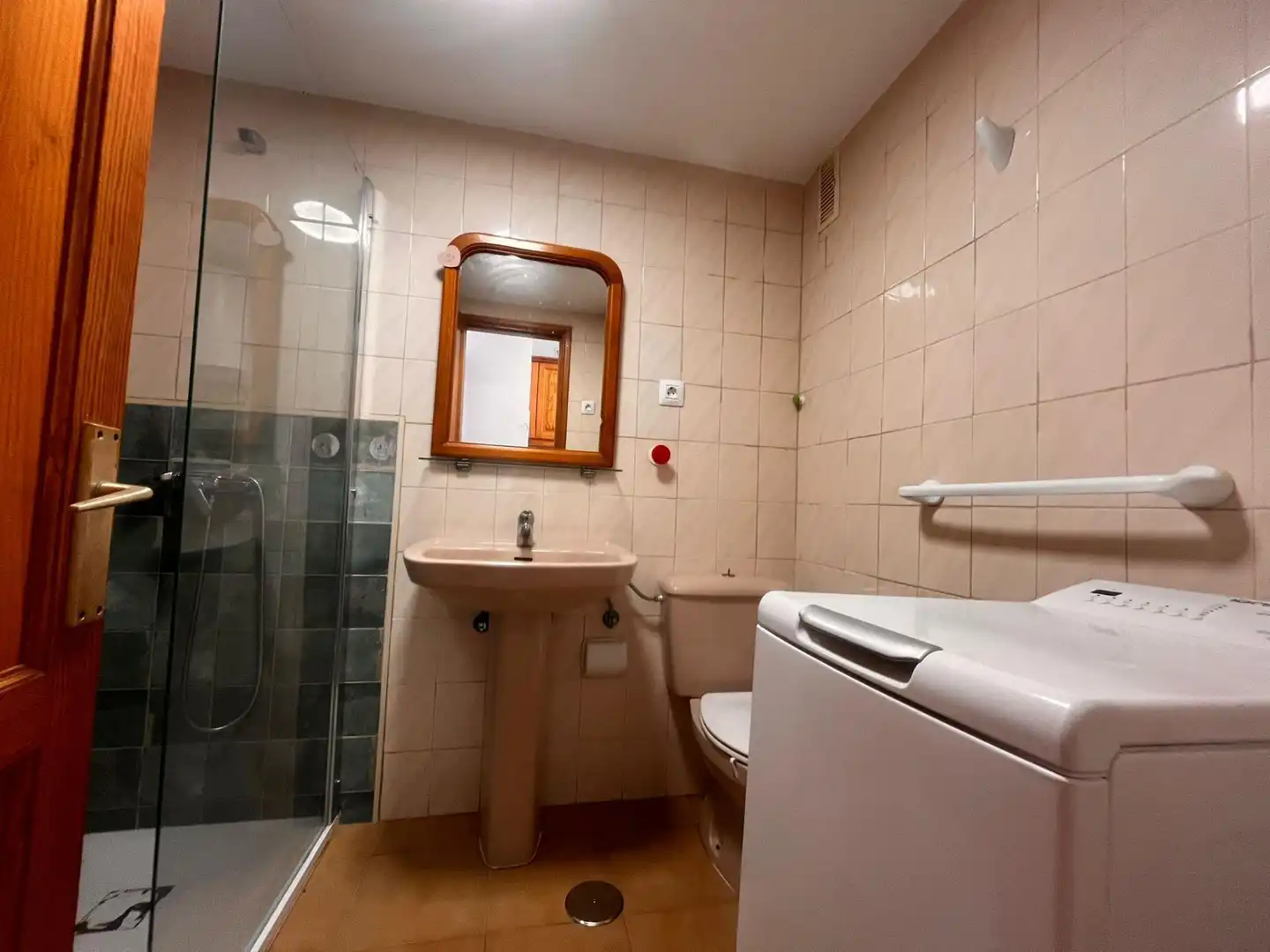 Badezimmer von Wohnungen zum Verkauf in Tías mit Terrasse und Gemeinschaftspool