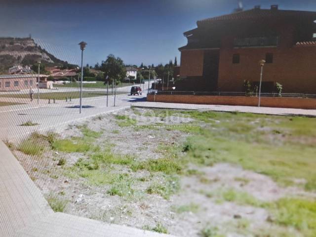 Terreno industrial en Venta en Tona