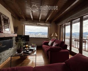 Living room of Flat for sale in Puigcerdà  with Heating, Parquet flooring and Terrace