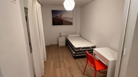 Foto 3 de Piso de alquiler en De Jijona, Campoamor, Alicante / Alacant