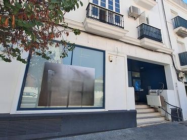 Business premises for sale in Las Lagunas - Campano