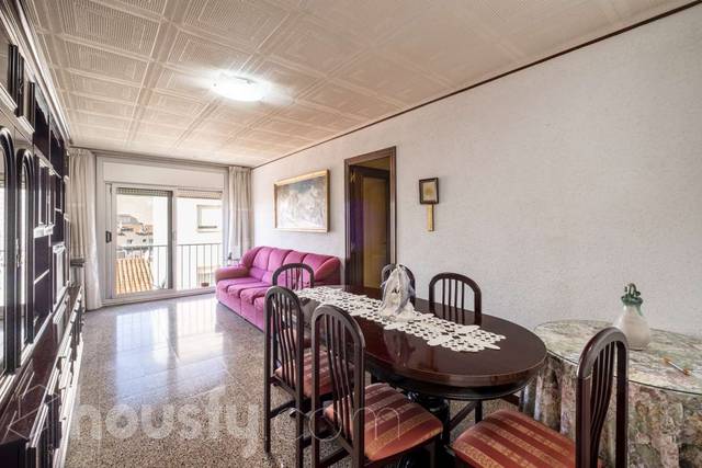 Piso en Venta en Doctor Ferran, . en Sant Pere Nord