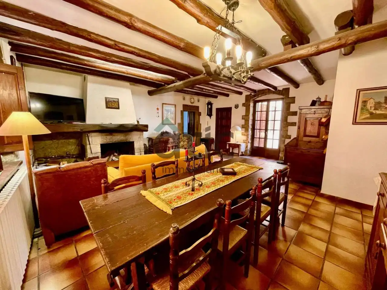 Comedor de Finca rústica en venta en Castellgalí con Calefacción y Jardín privado
